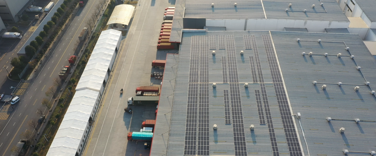 2,400 km in 36 hours: How we optimized the Iași – Zurich supply chain